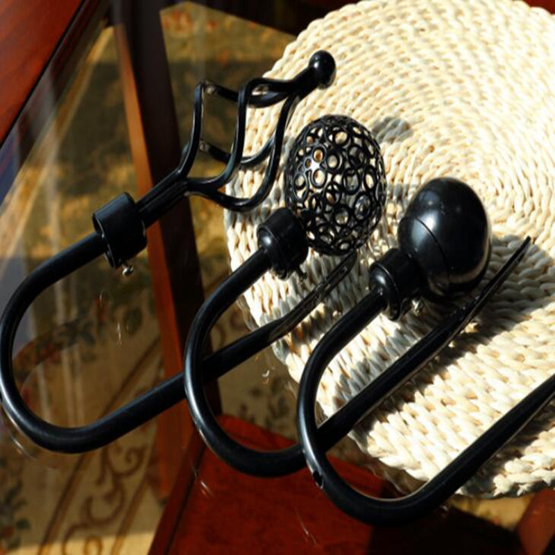 Retro Style U-shaped Curtain Wall Hooks