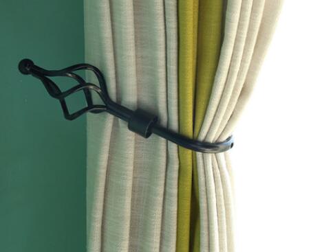 Retro Style U-shaped Curtain Wall Hooks