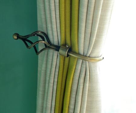 Retro Style U-shaped Curtain Wall Hooks
